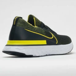 Nike React Infinity Run Flyknit Men's Black/Sonic Yellow -Holabird Sports Elegant Shop 046537 6