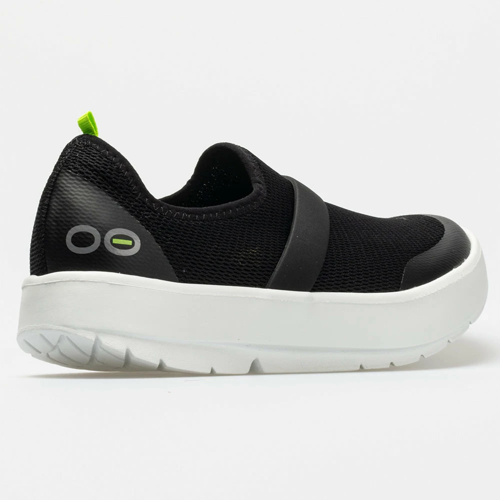 OOFOS OOmg Low Women's White/Black 8 OOFOS OOmg Low Women's White/Black - Image 6