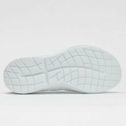 OOFOS OOmg Low Women's White/Navy -Holabird Sports Elegant Shop 631140 4