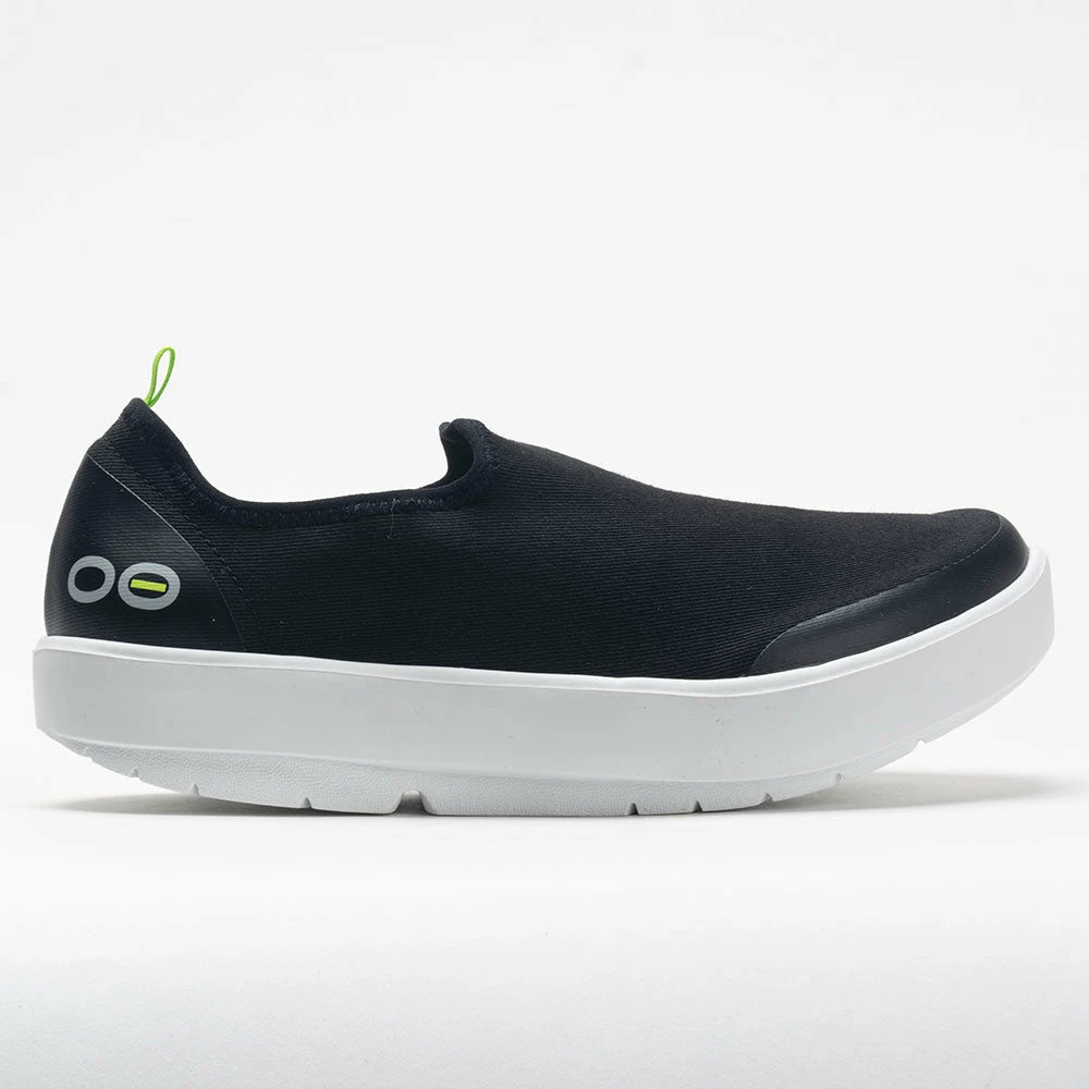 OOFOS OOmg EeZee Women's White/Black 3 OOFOS OOmg EeZee Women's White/Black